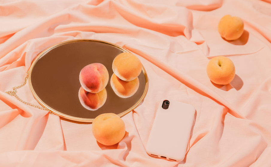 Color of the Year 2024, Peach Fuzz: Discover Our Inspirations