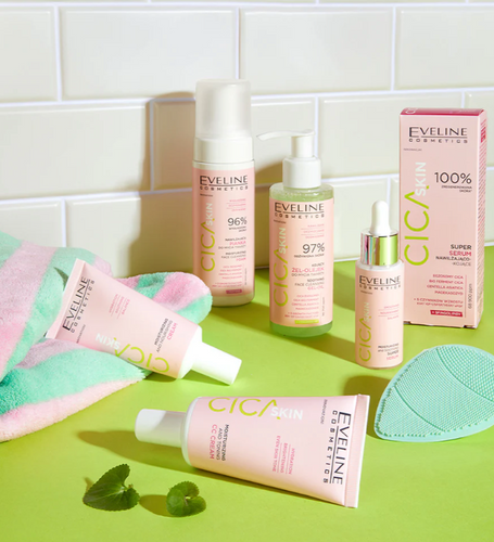 Eveline Cica Skin Moisturizing Light Face Wash Foam 150ml