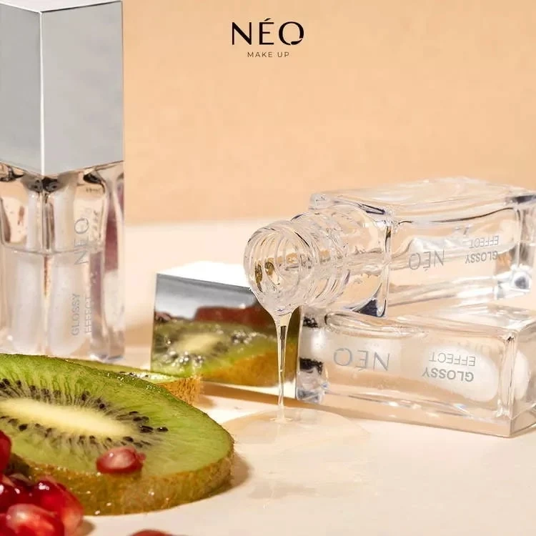 Neo Makeup Intense Serum Glossy Effect Lekki Błyszczyk do Ust Nr 01 Transparent 5ml