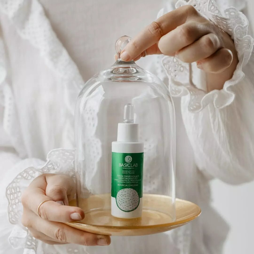 BasicLab Serum Zmniejszające Niedoskonałości z Niacynamidem 5% Redukcja i Zwężenie na Dzień i na Noc 30ml