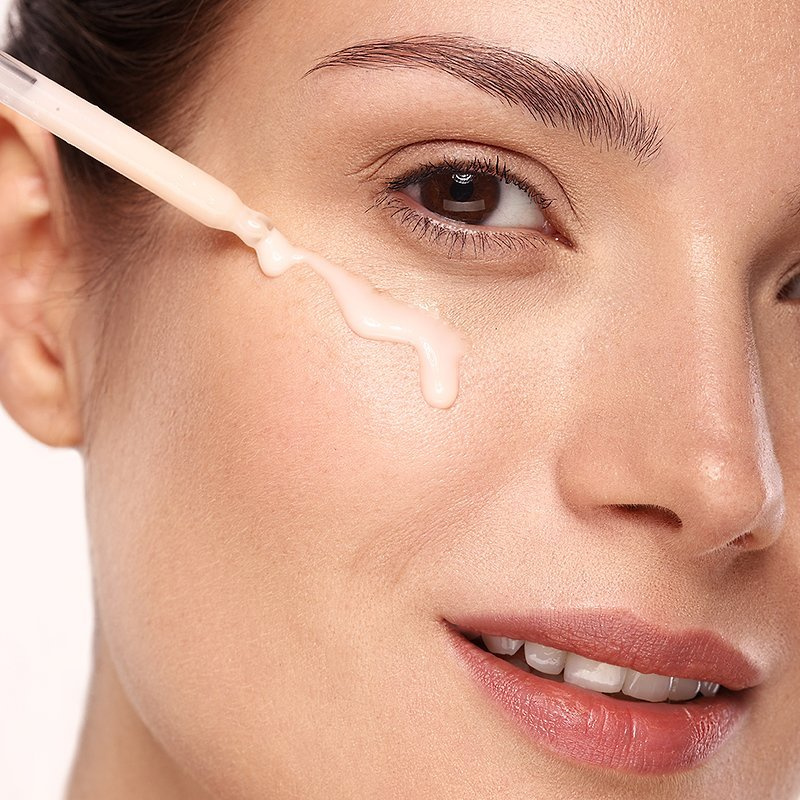 Eveline Face Therapy Professional Serum Shot Kuracja 5% Kofeina do Skóry wokół Oczu 30ml