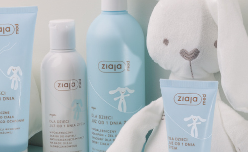 Ziaja Med Baby & Kids Hipoalergiczny Olejek Natłuszczająco-Myjący do Kąpieli na Bazie Oleju Słonecznikowego dla Niemowląt od 1 Dnia Życia 200ml Best Before 31.07.26