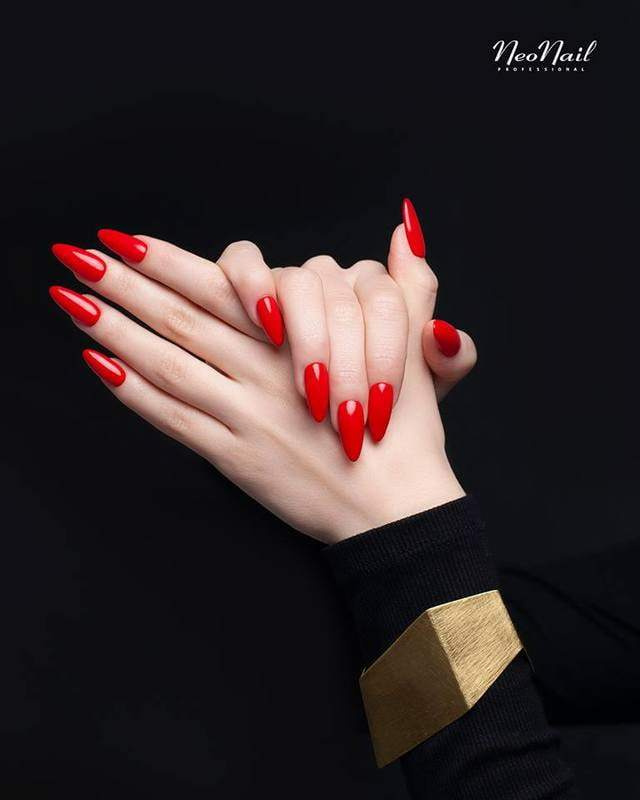 NeoNail Lakier Hybrydowy Żel UV/LED Sexy Red 7,2ml