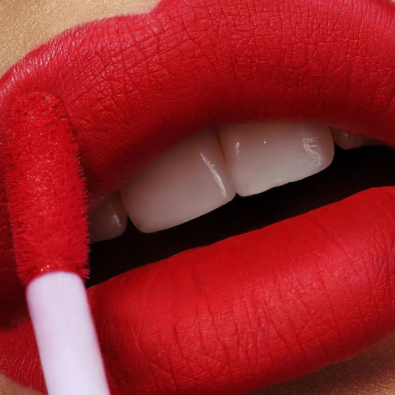 Eveline Oh My Lips Matt Liquid Lipstick and Pencil No. 17 Flamenco Red 1 Piece