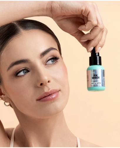 Stars From the Stars Fix Space Moisturizing Makeup Fixing Spray 50ml