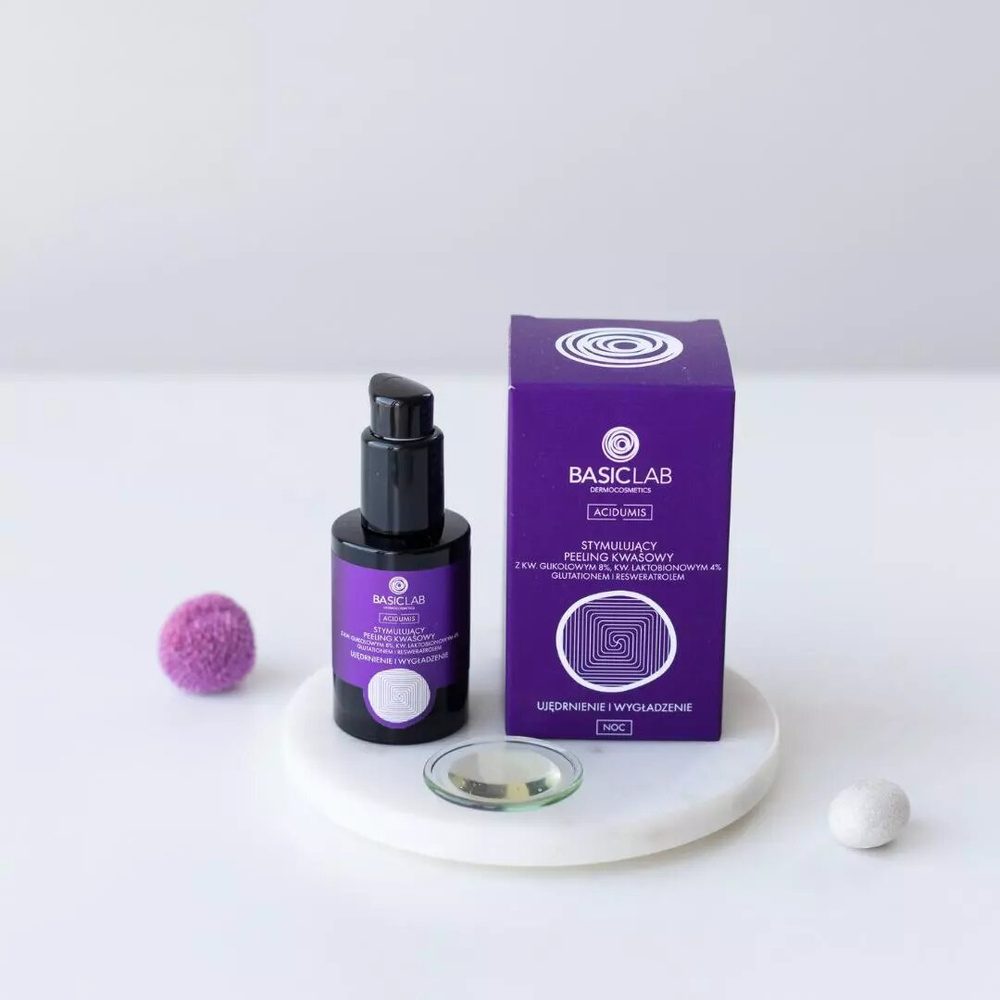 BasicLab Stimulating Acid Peeling with 8% Glycolic Acid 4% Lactobionic Acid Tripeptide Firming and Smoothing 30ml