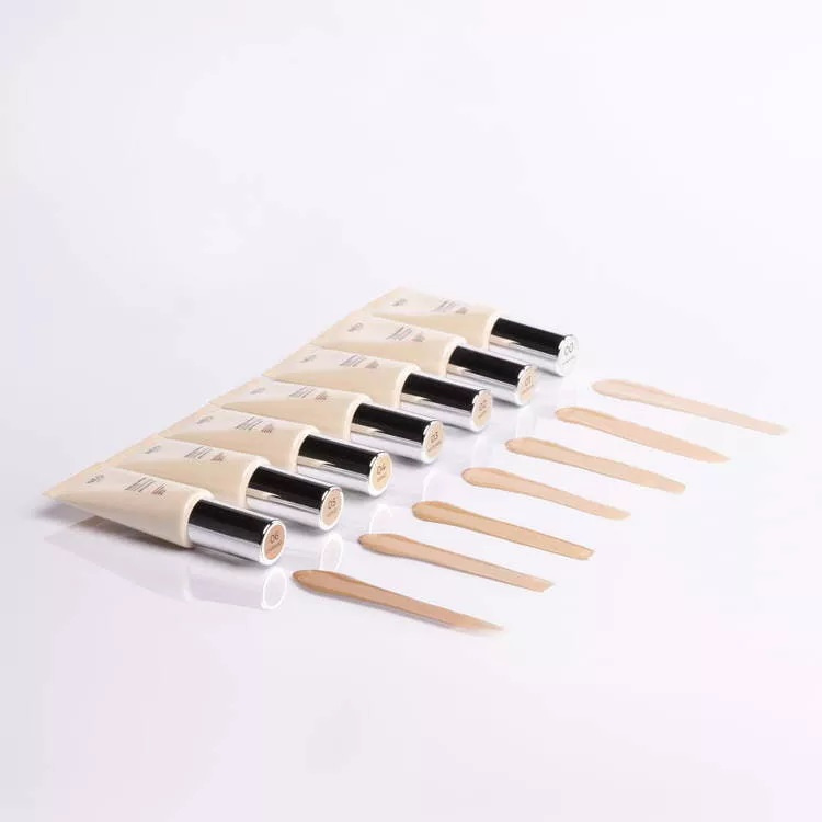 Neo Makeup Intense Serum Cover Foundation Podkład Kryjący Nr 01 Porcelain SPF30 Długotrwały Efekt 30ml