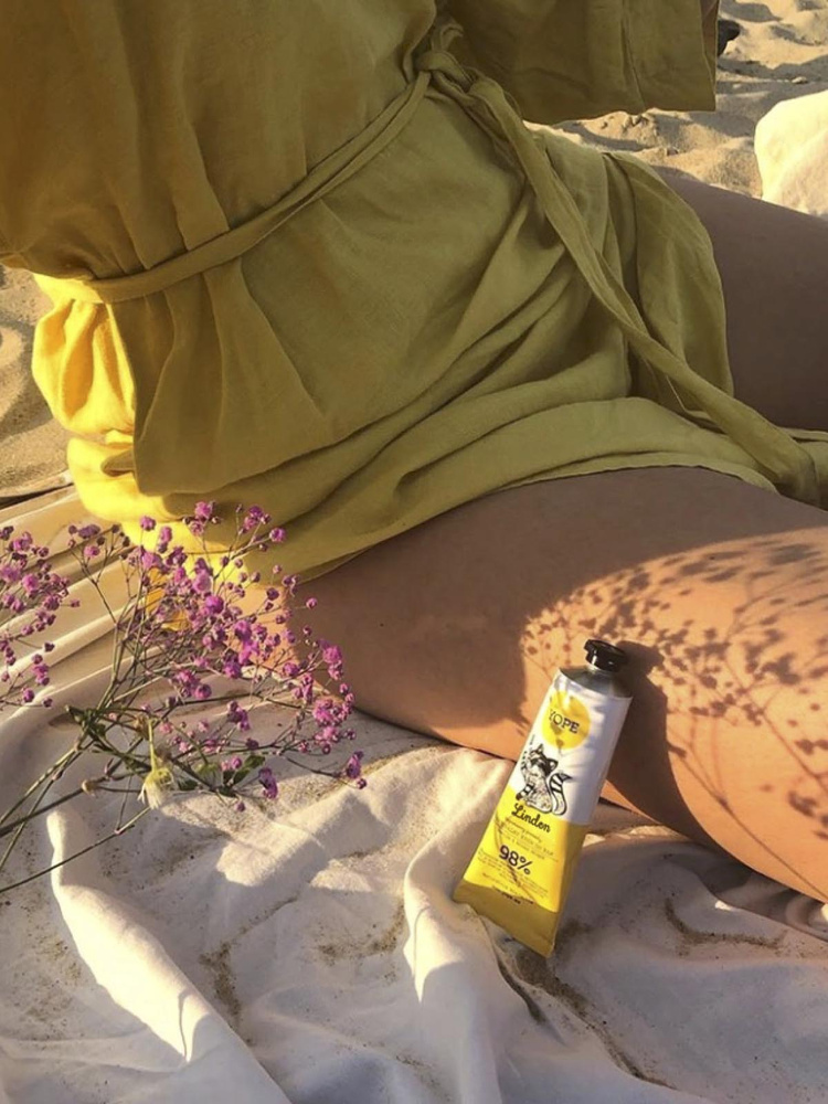 Yope Kwiat Lipy Naturalny Nawilżająco - Kojący Krem do Rąk dla Skóry Suchej 50ml