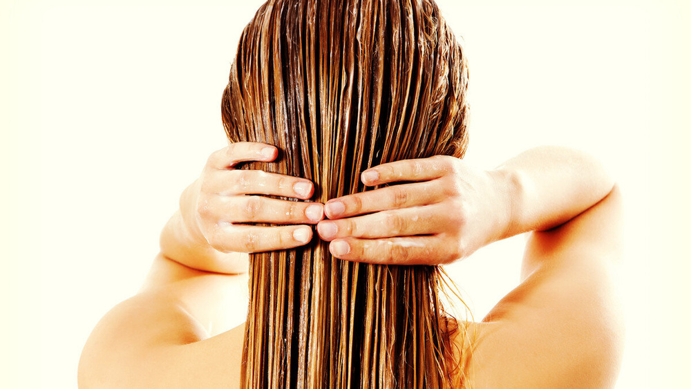 Anwen Emolientowa Morela Odżywka do Wysokiej Porowatości Włosów bez Spłukiwania 150ml