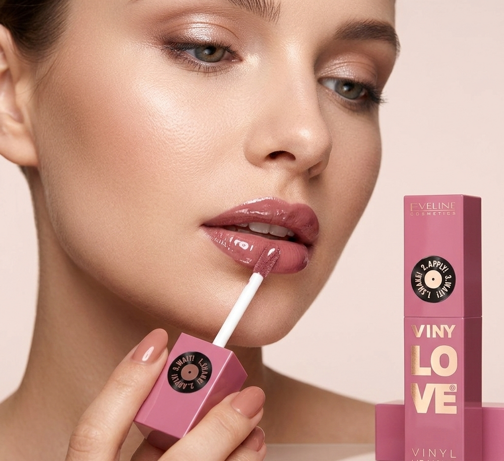 Eveline VinyLove Liquid Vinyl Lipstick with Gloss Effect No. 03 Bestie 4ml