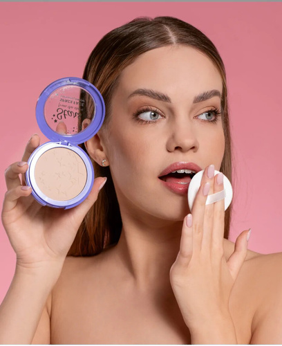Stars From the Stars Space Face Mattifying Pressed Powder Super Star No. 02 9g