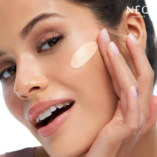 Neo Makeup Intense Serum Sheer SPF 30 Moisturizing Foundation No. 04 Sand with Glass Skin Effect 30ml