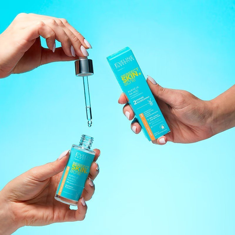 Eveline Perfect Skin Acne Kuracja na Noc Korygująca Niedoskonałości 1 Stopień Złuszczania 5% Acid Complex 30ml Best Before 10.12.25