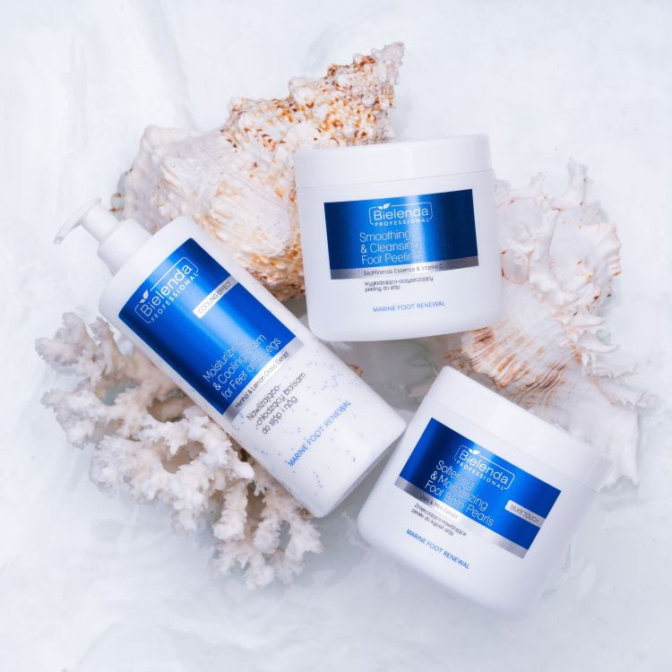 Bielenda Professional Marine Foot Renewal Smoothing and Cleansing Foot Scrub 600g