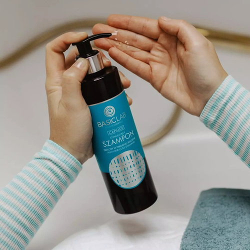 BasicLab Szampon Stymulujący przeciw Wypadaniu Włosów 300ml
