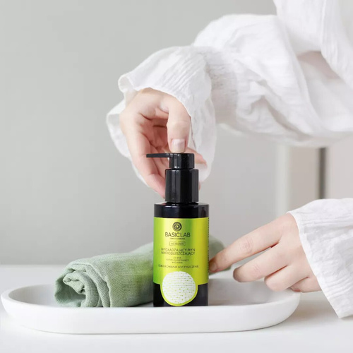 BasicLab Smoothing Micro-Exfoliating Fluid with 2% BHA for Problematic Skin 100ml