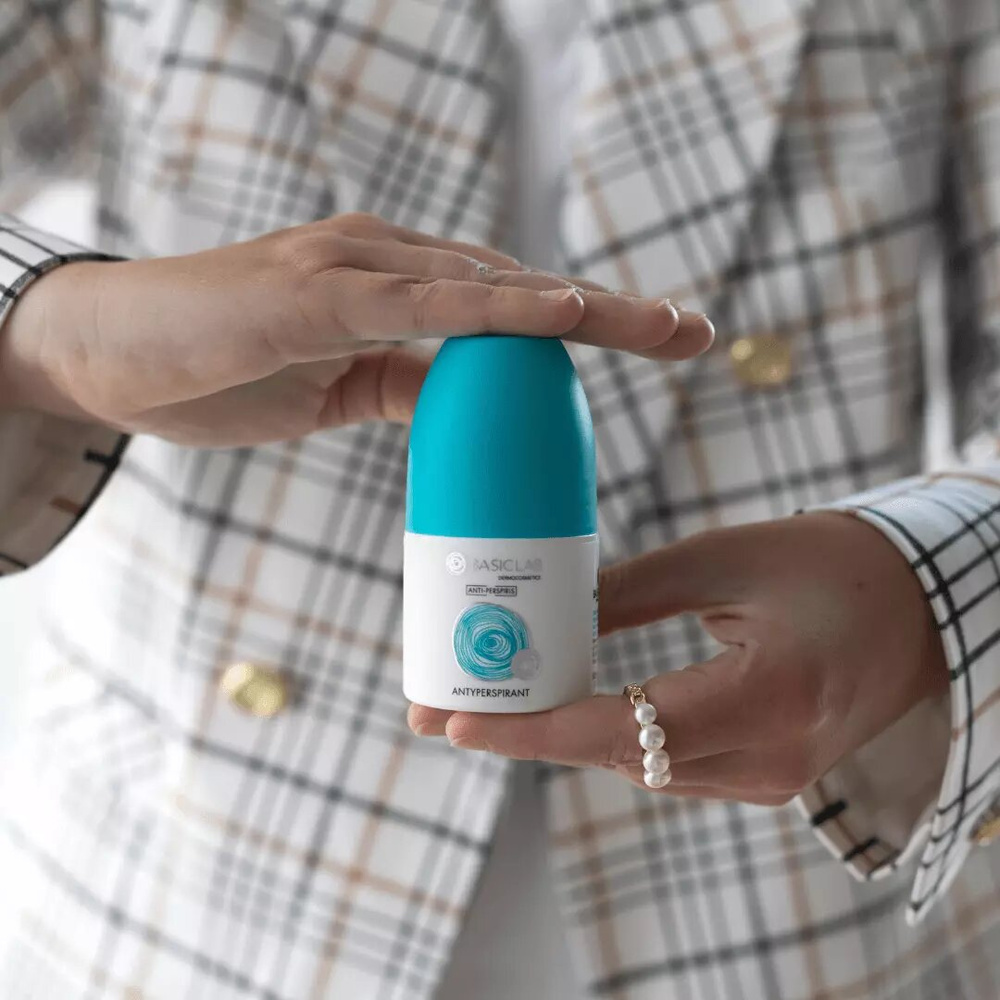 BasicLab Roll-on Antiperspirant 48h for Sensitive Skin 60ml