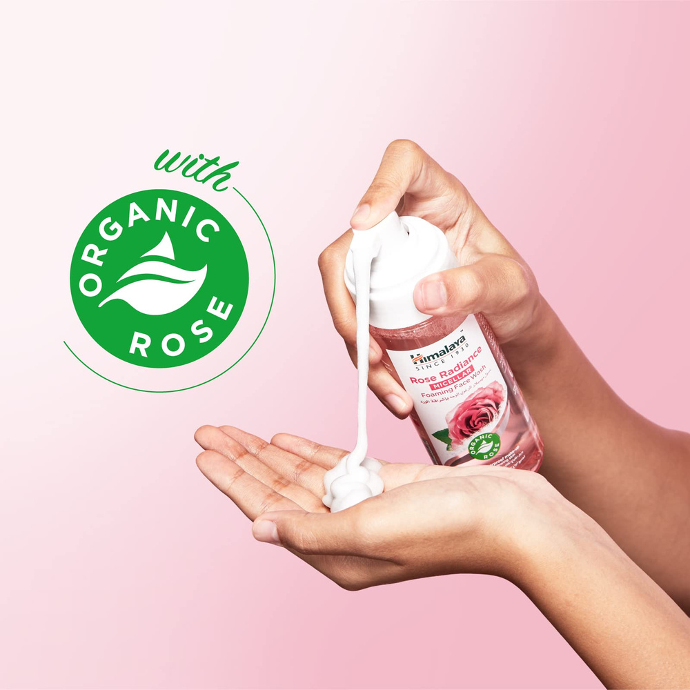 Himalaya Rose Radiance Rozświetlająca Pianka Micelarna do Mycia Twarzy z Organiczną Różą dla Każdego Rodzaju Skóry 150ml