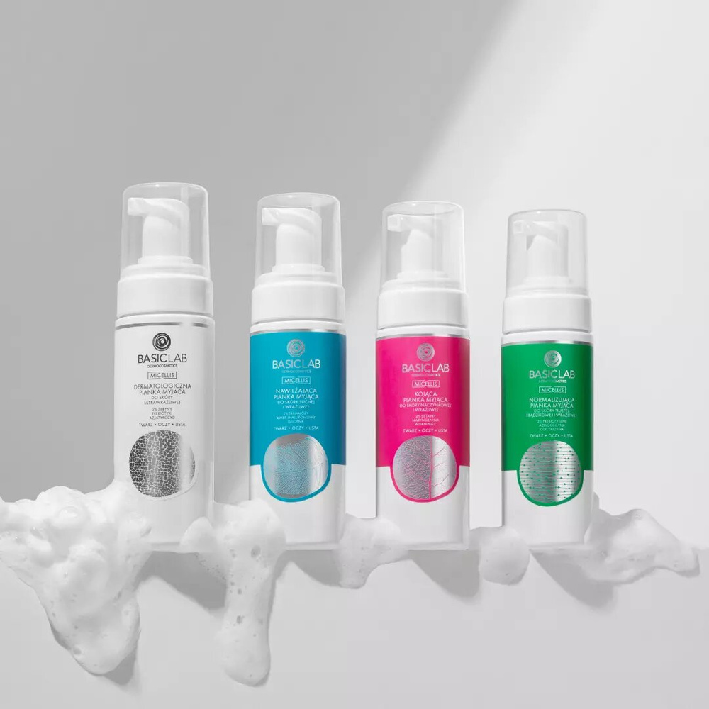 BasicLab Micellis Normalizing Cleansing Foam 2% Prebiotics Azeloglycine Glycyrrhizin for Oily Acne and Sensitive Skin 150ml