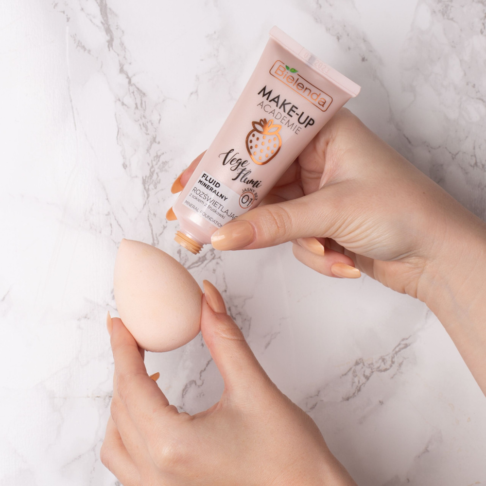 Bielenda Make-Up Academie Vege Flumi Illuminating Mineral Fluid No. 01 Light Beige 30g