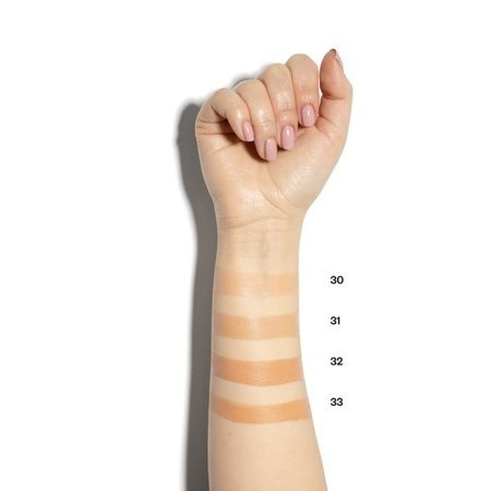 Paese Lush Satin Witaminowy Podkład Rozświetlający dla Skóry Zmęczonej Suchej i Normalnej Nr 33 Golden Beige 30ml