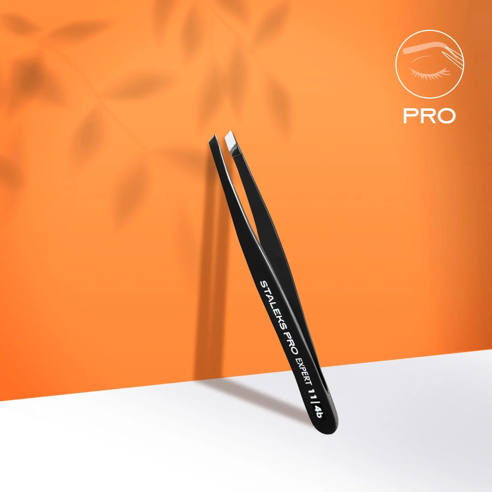 Staleks Pro Expert 11 Type 4b Eyebrow Tweezers Narrow Beveled Black