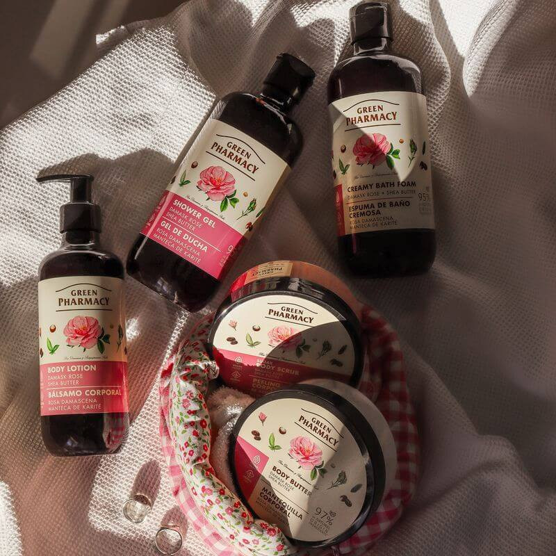 Green Pharmacy Sugar Body Scrub Damask Rose and Shea Butter 200ml