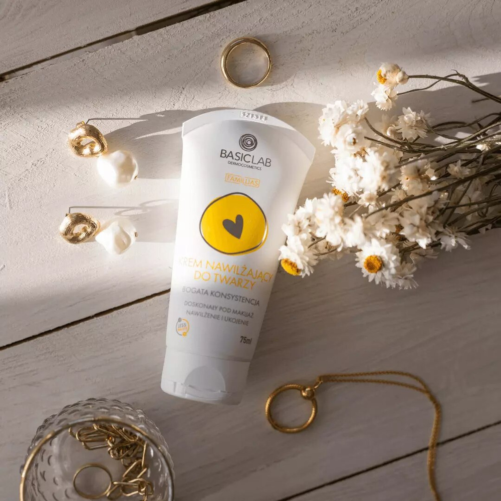 BasicLab Famillias Moisturizing Face Cream Rich Texture for Dry and Sensitive Skin 75ml