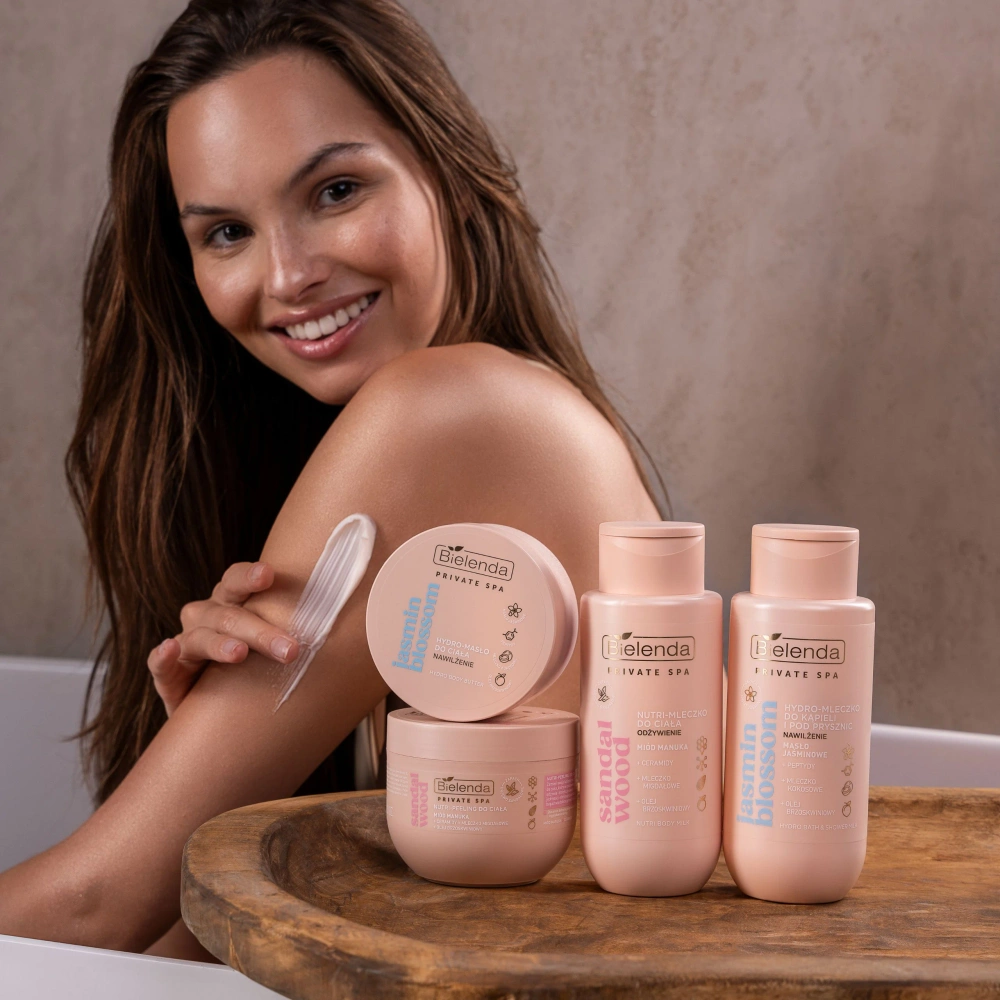 Bielenda Private Spa Moisturizing Hydro-Milk for Bath and Shower Jasmin Blossom 300ml